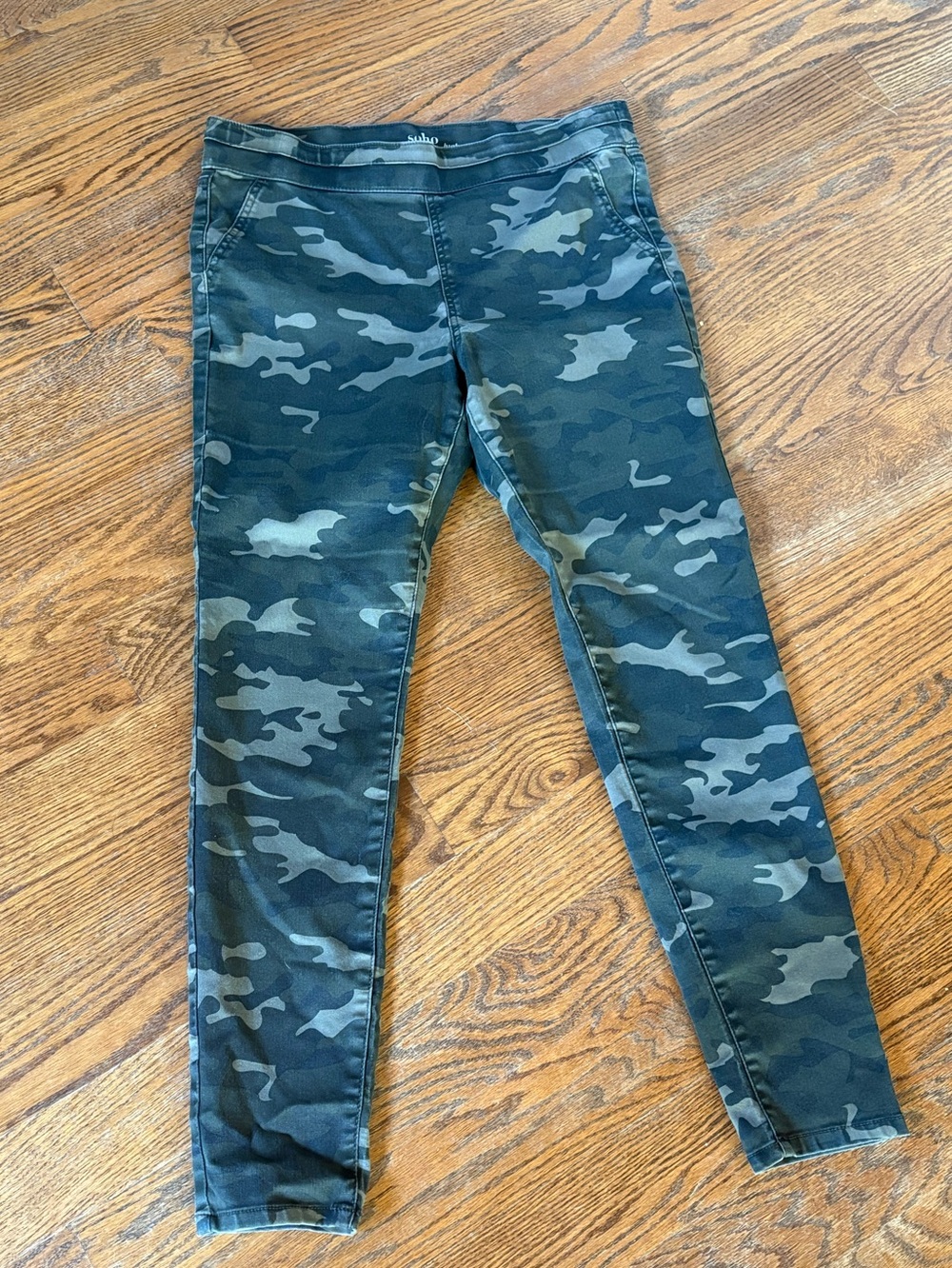 Soho Women’s Green Camo Leggings
